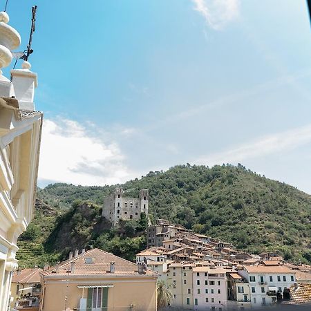 Dussaiga - Camera Del Fiordaliso Dolceacqua Εξωτερικό φωτογραφία