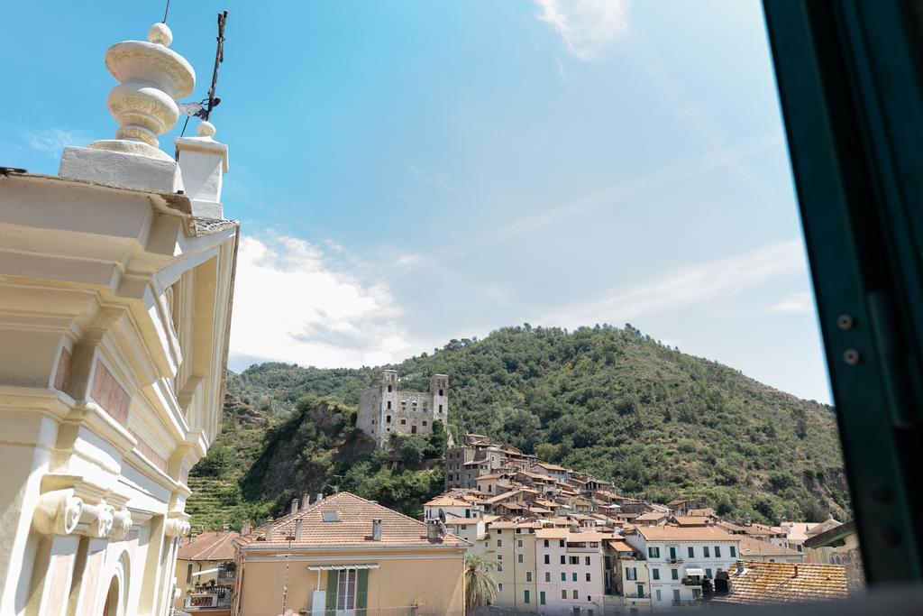 Dussaiga - Camera Del Fiordaliso Dolceacqua Εξωτερικό φωτογραφία